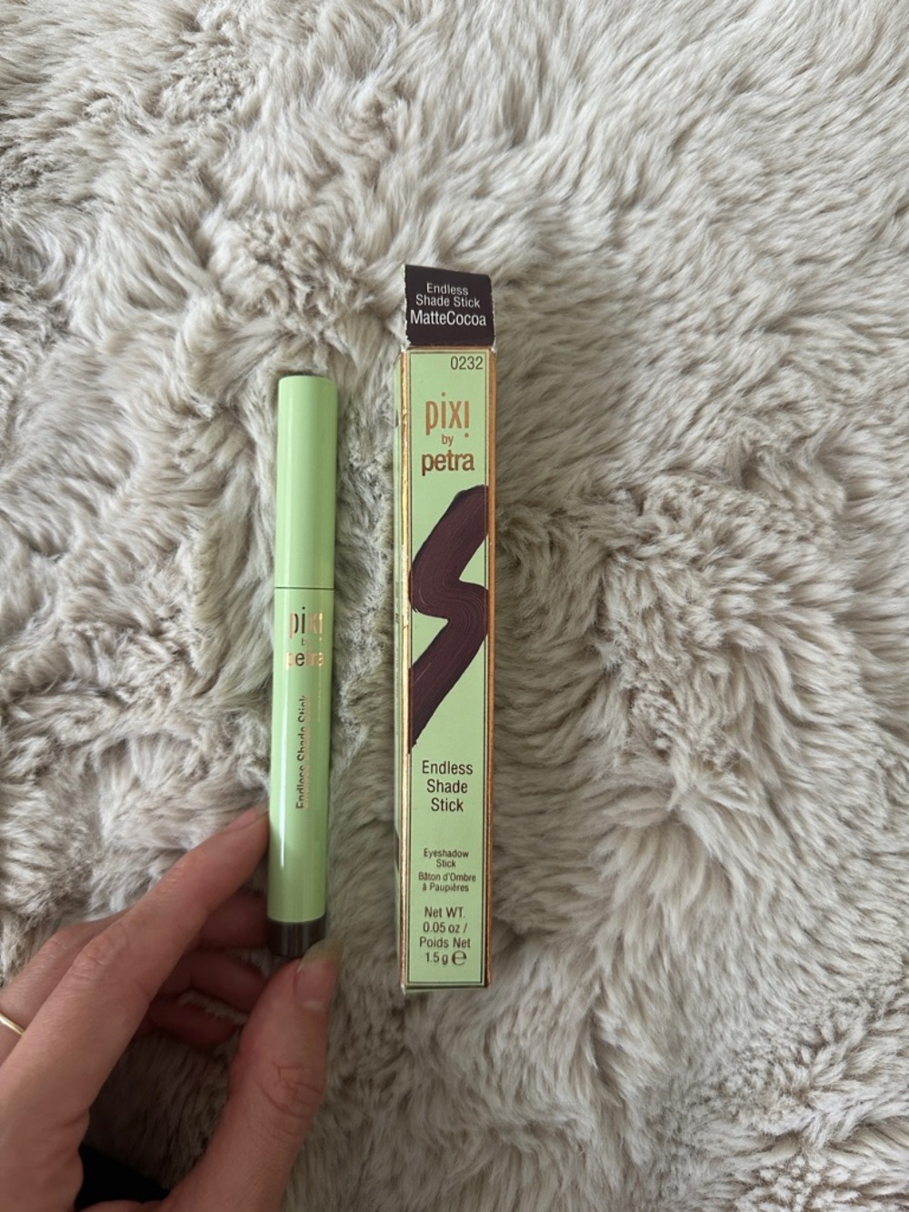 Pixi Endless Shade Stick Matte Cocoa - Deep Brown Eyeshadow Stick